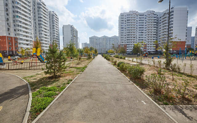 Квартира с Балконом на Артюшкова 27