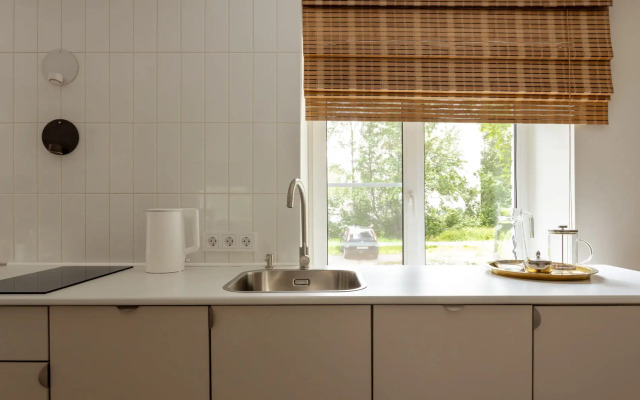 Апартаменты Душевно на Новолучанской 26.1