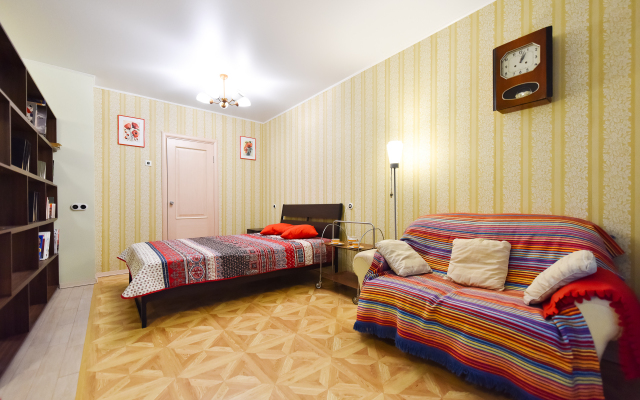 Anarin Apartments Flat 2