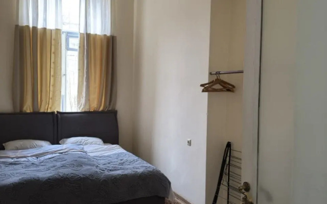 Хостел At Funicular