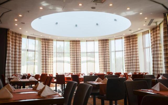 Holiday Inn Almaty