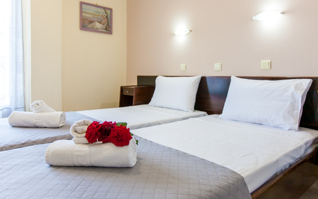 Electra Hotel