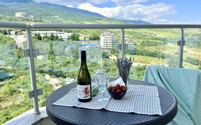 Na Yaltinskoy, 12a. Gurzuf Apartment