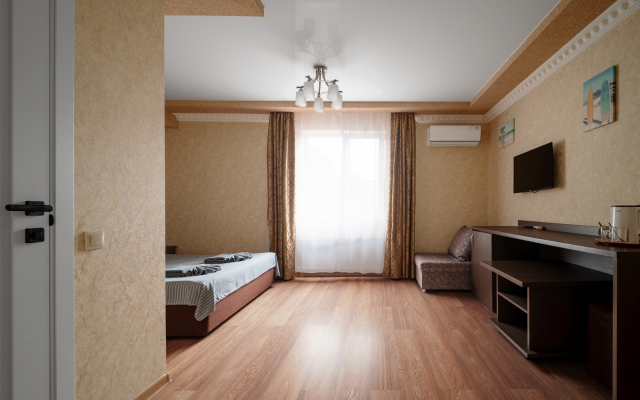 Loza Hotel