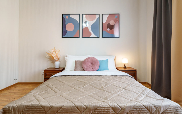 Квартира двухкомнатная Апарт-Отелика в Шаговой Доступности к Парку Галицкого