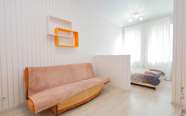 Апартаменты новые и комфортные возле красивого озера