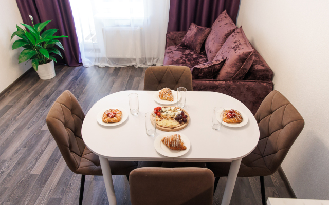 Golden Na Frunzenskoy Apartments