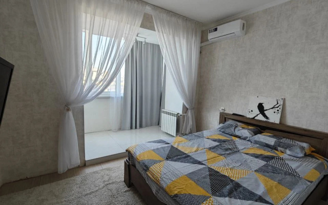 Ryadom S Bgu Flat