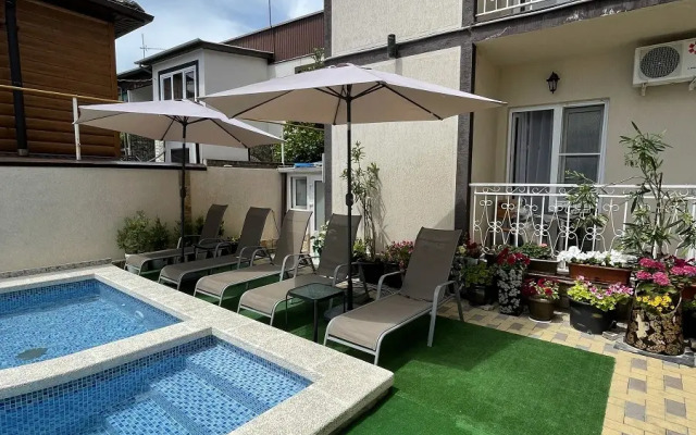 Ellada Guest House