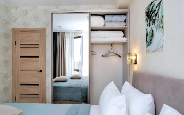 Апартаменты ЖК Крымский Гости-24