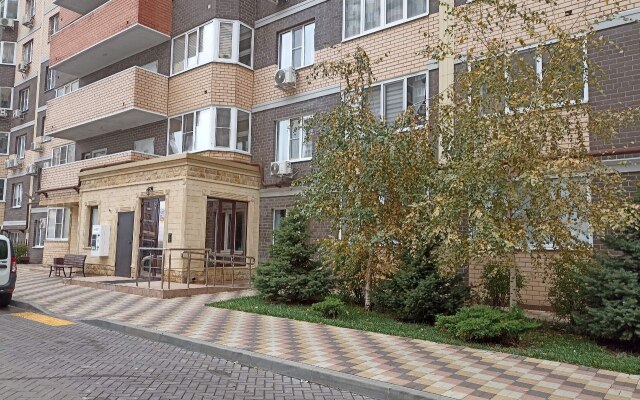 S Vidom Na Reku Don Flat Apartamenty