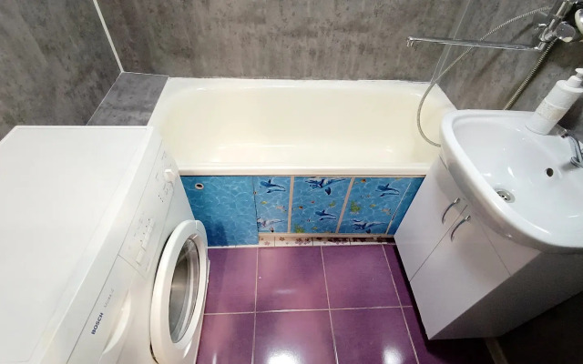 Uyutny Sever V Tsentre Murmanska Apartment
