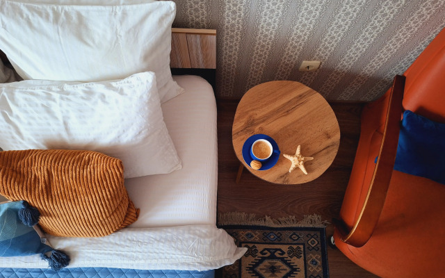 Apartments Cozy Flat with the Sea and Rock on str. Kunikova bld. 20A