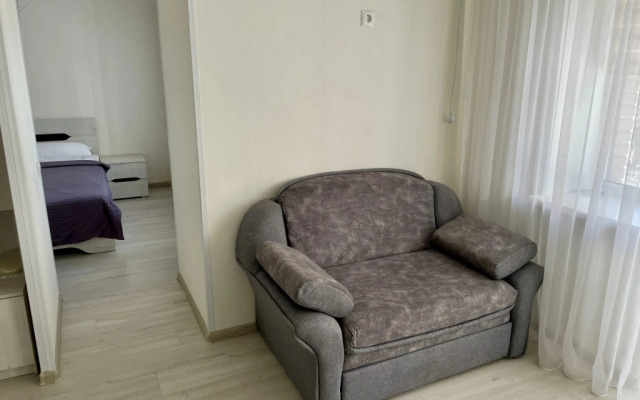 Апартаменты с выходом в зелёный двор На Сутки