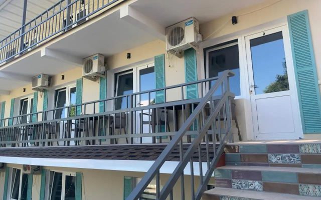 Polmari guest House