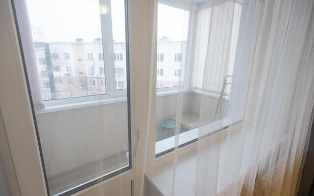Apartamenty Kaminn Apartments Na Pr-Te Tsiolkovskogo