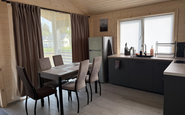 Na Granitse S Lesom Private House