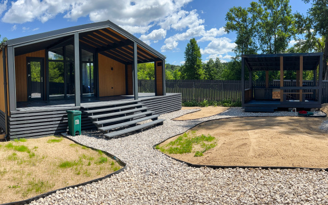 Eco-Mestechko Private House