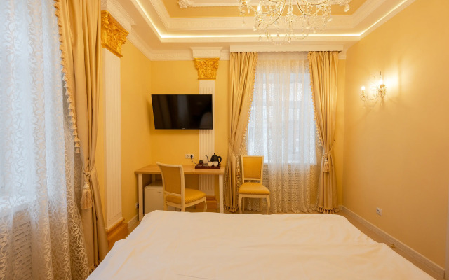 Kunak Hotel