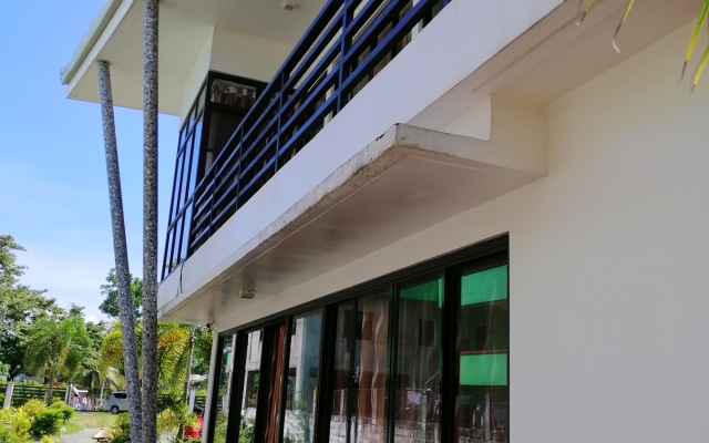Casa Herminia Baler Guest House