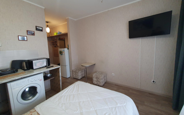 Uyutnaya Studiya na Matrosova Flat