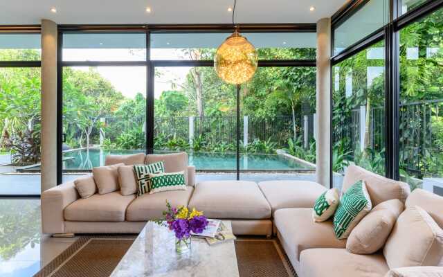 Tropical Paradise Villa with Large Pool Villa