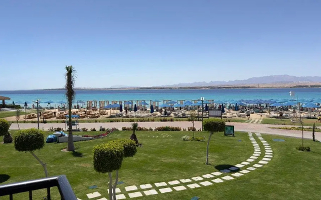 Отель The V Luxury Sahl Hasheesh