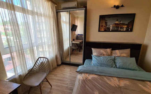 Krokus V Samom Tsentre Sochi Flat 1