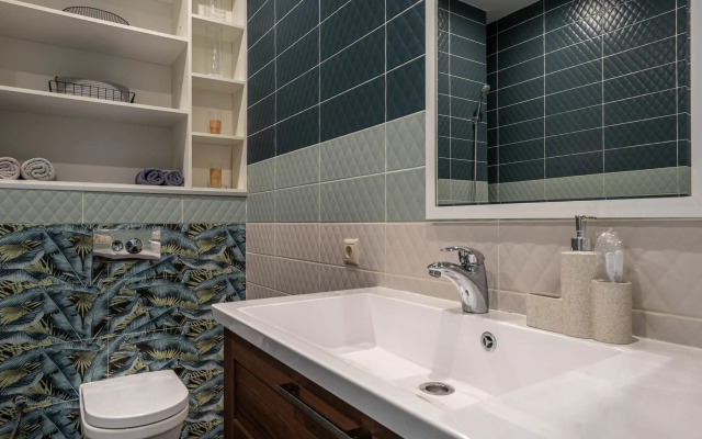 Апартаменты LikeHome Life - Калужская Букинист 5