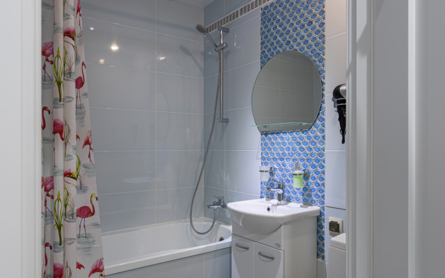 2h komn. Flamingo Kenig Holidays V Centre Na Leninskom Prospekte Apartments