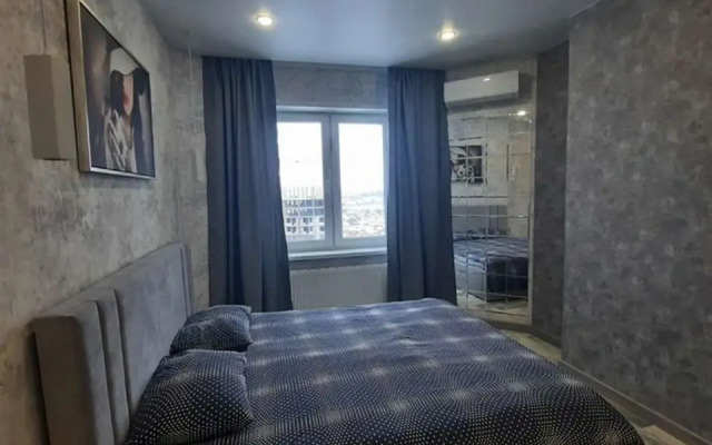 S Panoramnym Vidom Flat