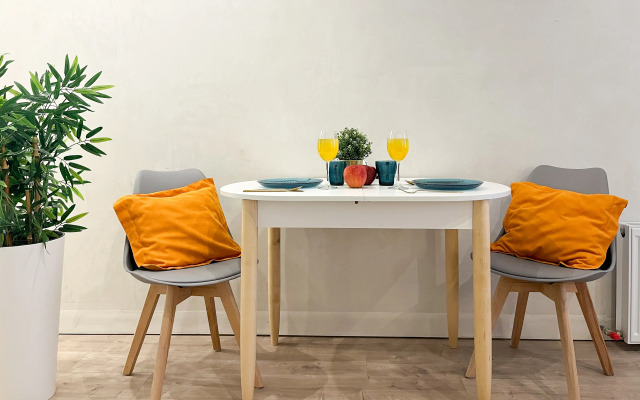 Studiya Loft Na Beregovoy 290-1 Apartments