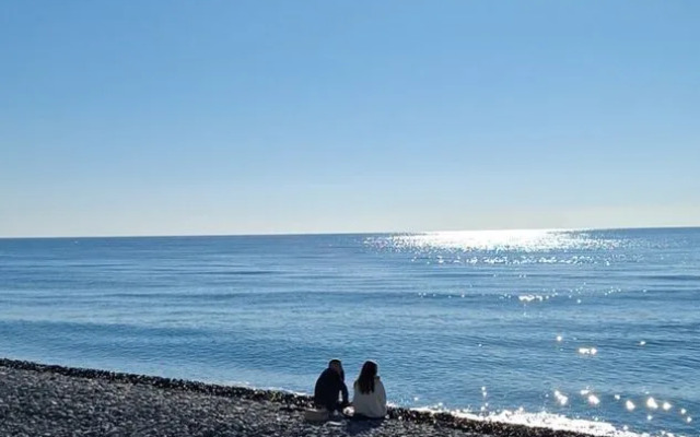 V 100 Metrakh Do Plyazha Apartments