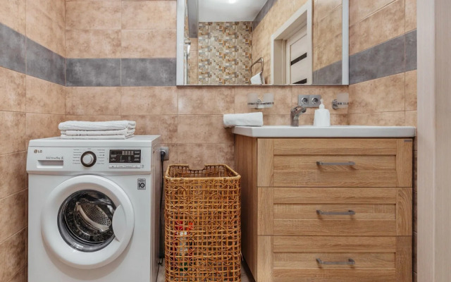 Na Pervoy Linii Morya Apartments