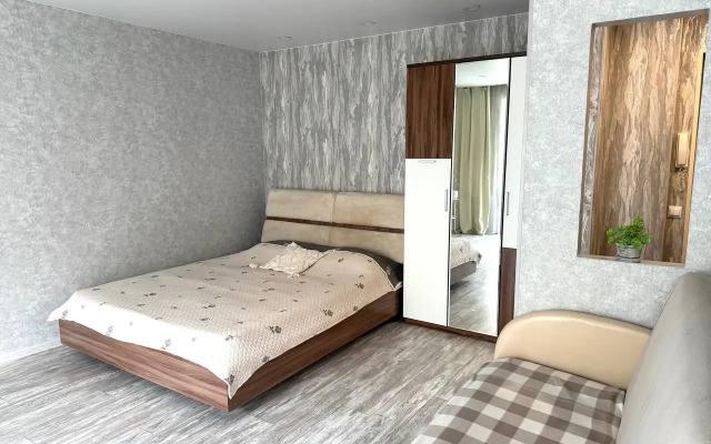 Квартира однокомнатная Многостаночников 22