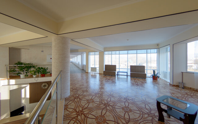 Laguna Hotel