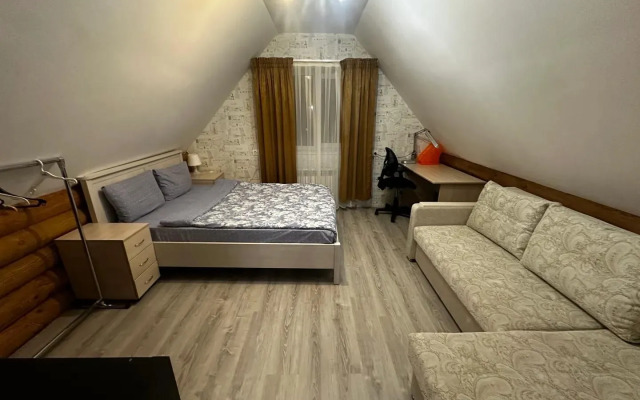 Lesnoy Privat House