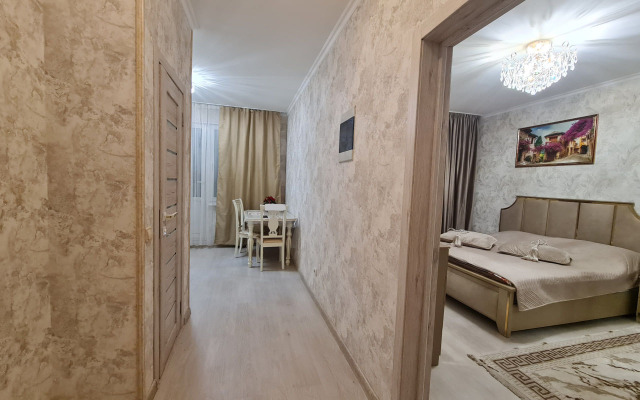Na Ulitse Kuryzhova 13 (313) Flat