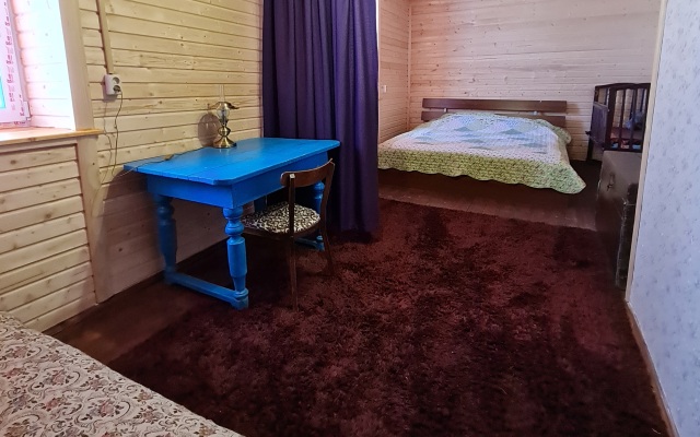 Dom U Ozera Mstizha Guest House
