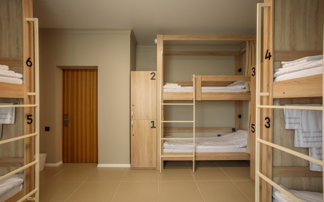 PILLOW Living Quarters