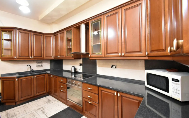 3-K v Novostroyke, Severny Prospekt, Hh335 Flat