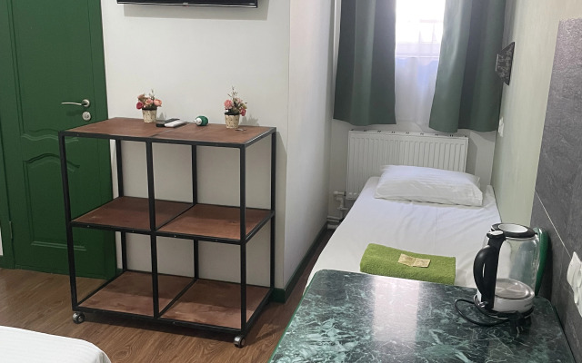 Мини-Отель Тополя