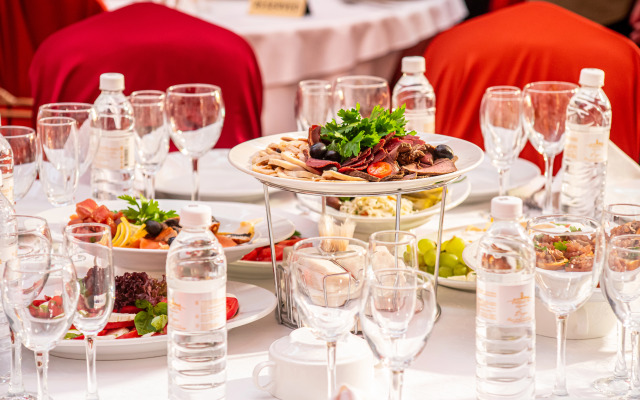 Отель Ривьера