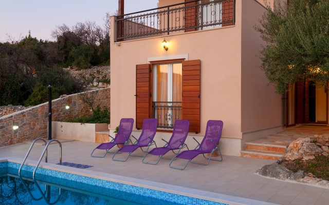 Вилла Helena Milna Brac Island