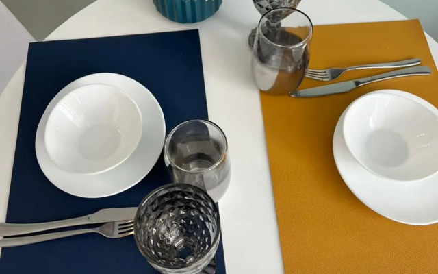 Апартаменты Квартира Hugge Place | у ЖД Вокзала