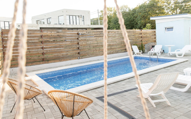 Nauticus Guest house