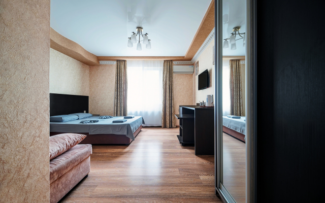 Loza Hotel