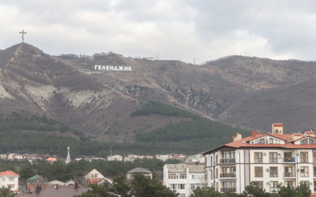 Апартаменты Мира 44 к 1