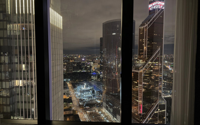 Апартаменты Neva City 43 этаж