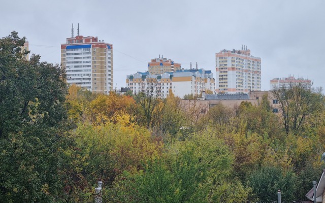 Apartamenty Uyutnaya 3komnatnaya Kvartira Na Pozharnoy
